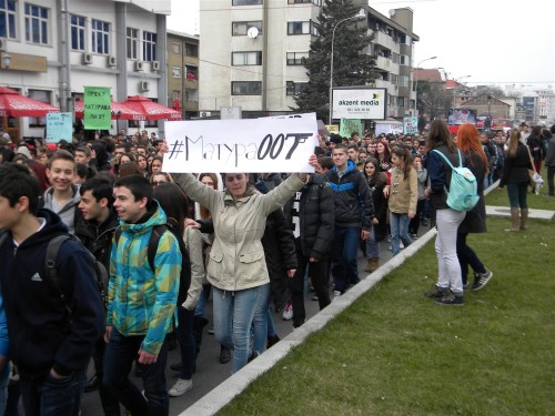 Srednoskolski protest (2)